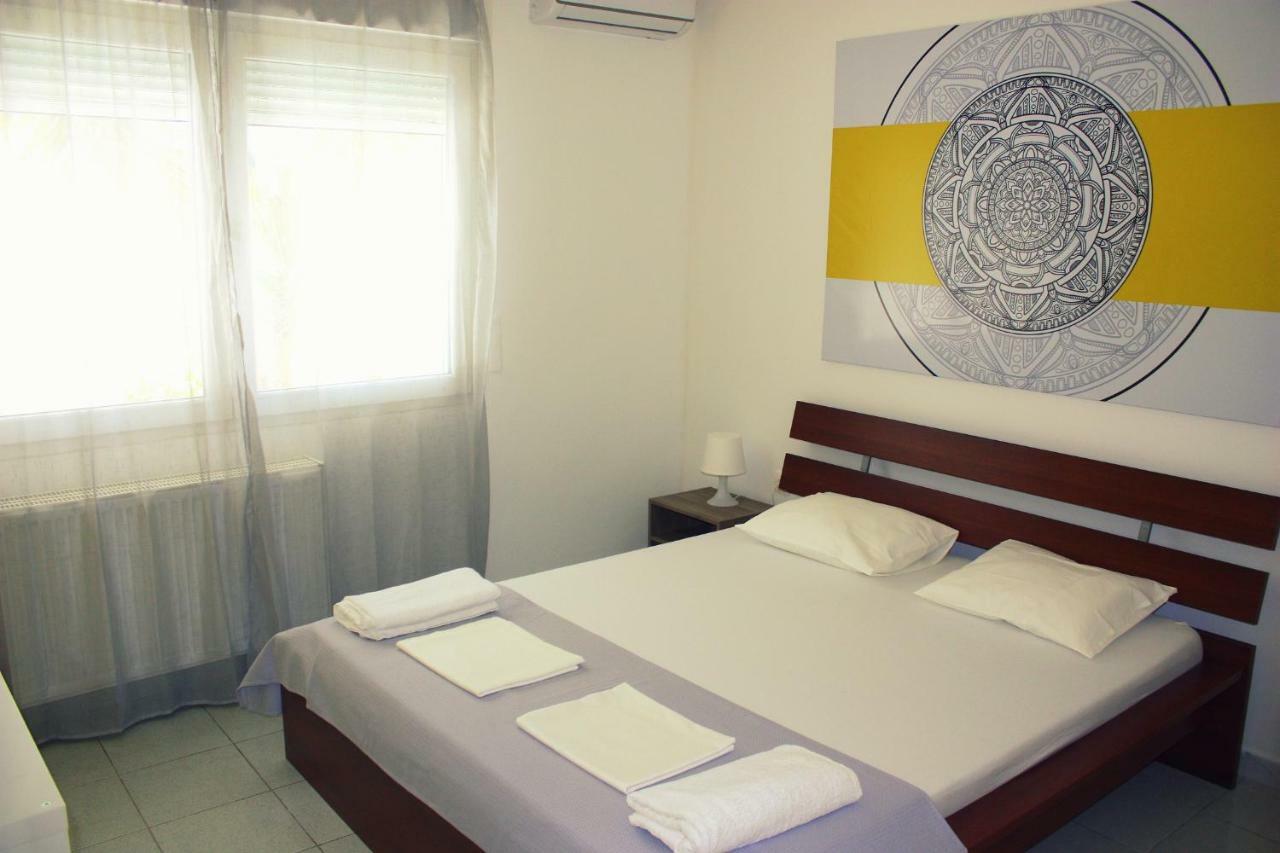 Nei Epivates Rental Rooms 50M From The Beach Neo Epivates Exterior photo