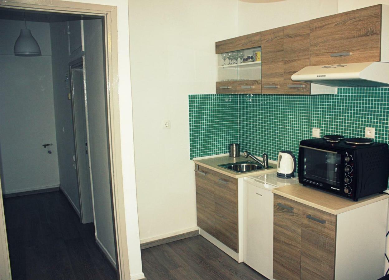 Nei Epivates Rental Rooms 50M From The Beach Neo Epivates Exterior photo